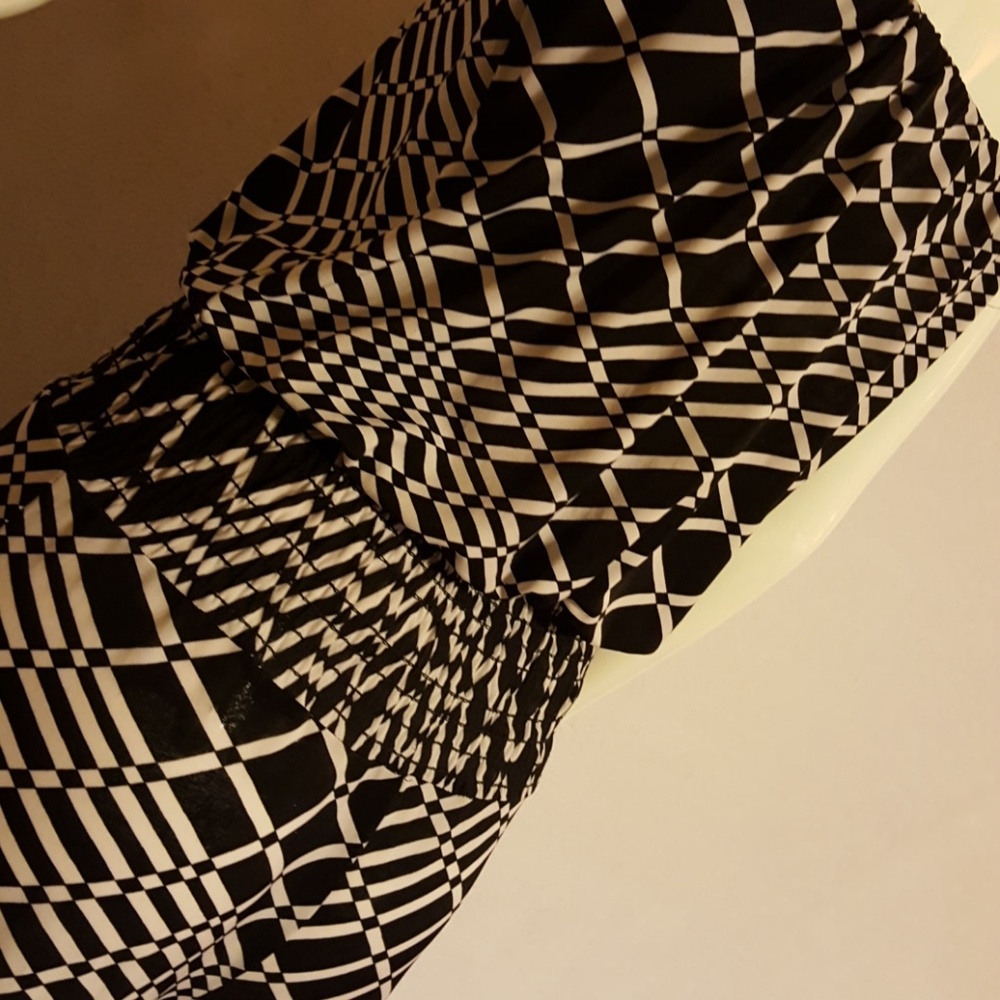 Geometric Jump Suit - Picture 3 of 3